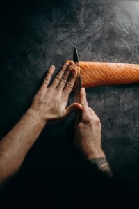 Cutting Salmon with proper grip